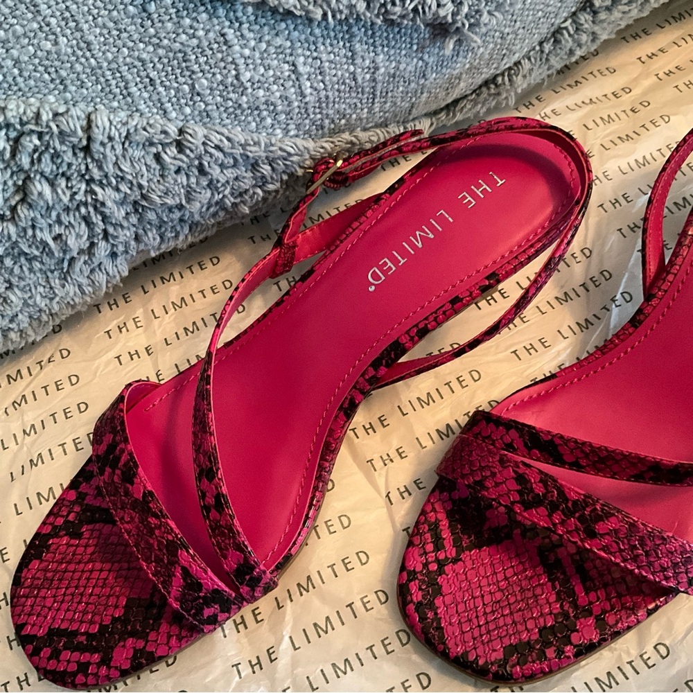 NIB The Limited Hot Pink Snake Print Strappy Heels Animal Print Sz 7.5 Fuschia